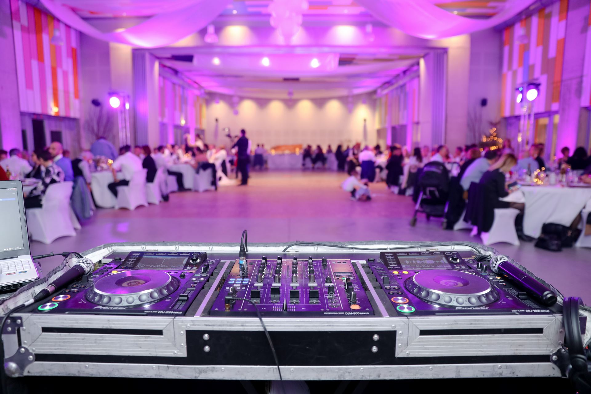 Dj animateurs événements particuliers Châlons-en-Champagne